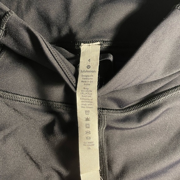 Lululemon leggings - Picture 3 of 6